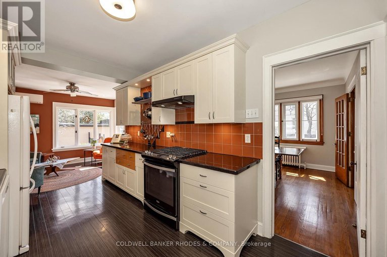 29667356/592-besserer-street/sandy-hill/ottawa/ontario/K1N6C9_9