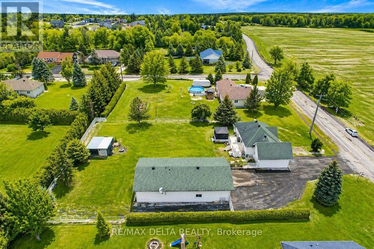 29658664/2031-devine-road/vars-village/ottawa/ontario/K0A3H0_35