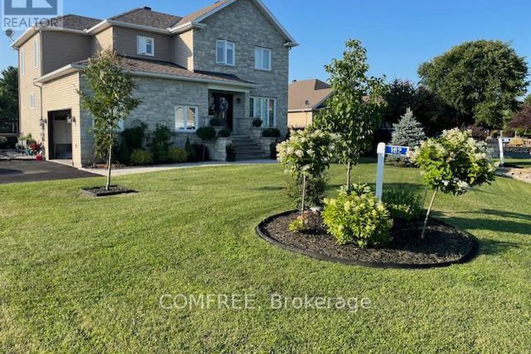 29439806/162-sophie-street/clarencerockland-twp/clarence-rockland/ontario/K4K1K7_3