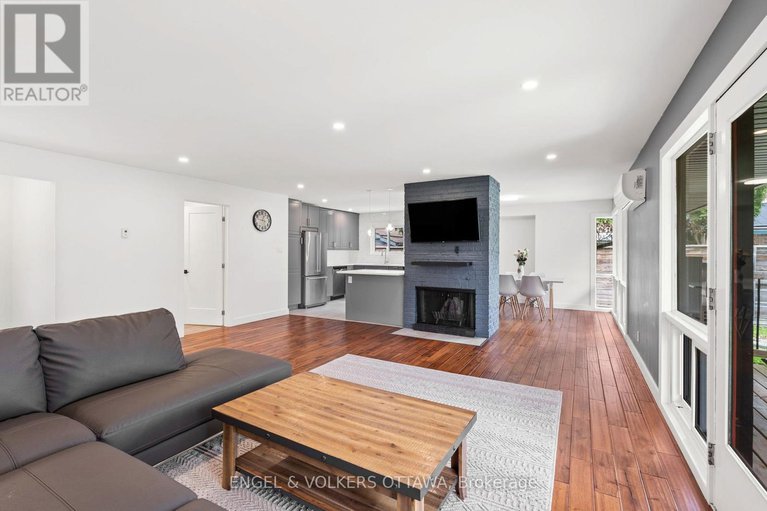 28294344/70-varley-drive/beaverbrook/ottawa/ontario/K2K1H2_8
