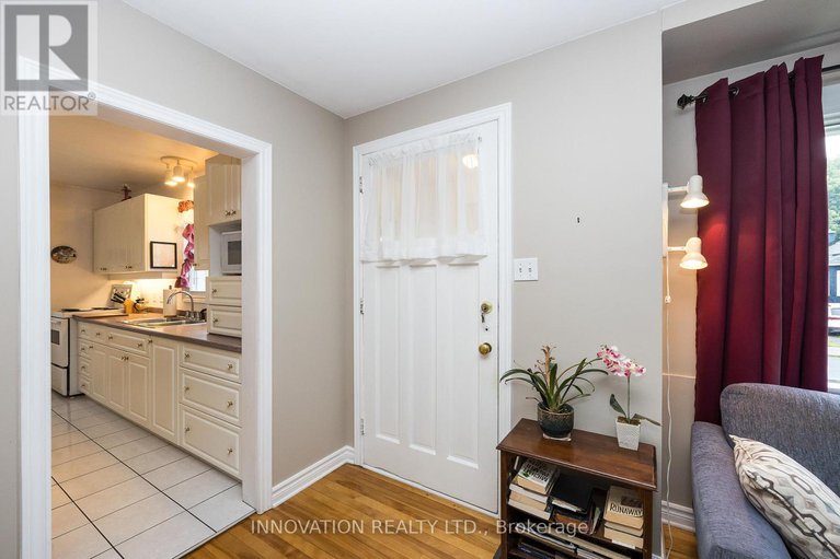 28584986/113-king-george-street/overbrookcastle-heights/ottawa/ontario/K1K1V2_14