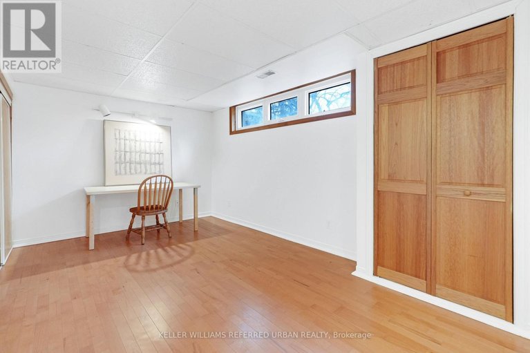 29623295/682-glenhurst-crescent/beacon-hill-north/ottawa/ontario/K1J7B7_27