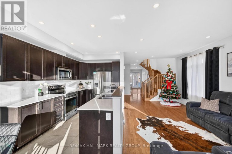 29191118/307-ibanez-walk/leitrim/ottawa/ontario/K1T0V8_18