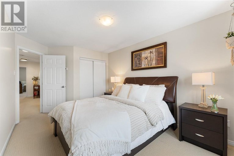 29102957/202-arrita-street/ottawa/ontario/K2S0J7_41