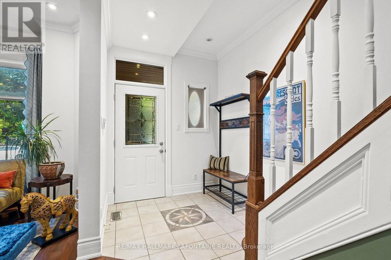 28856482/13-cathcart-square/lower-town/ottawa/ontario/K1N5Z9_6