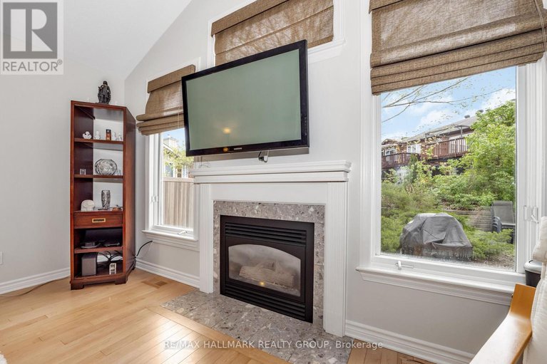 28326552/61-kimberwick-crescent/quinterra/ottawa/ontario/K1V0W6_5