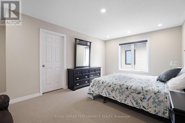 28652205/10-kinetic-way/cedargrovefraserdale/ottawa/ontario/K2J0C9_27