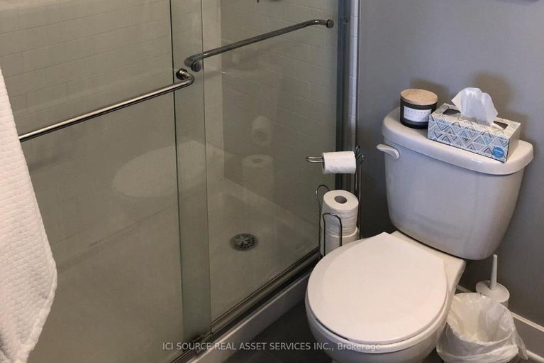 28504367/404-terravita-private/windsor-park-village/ottawa/ontario/K1V2R9_24