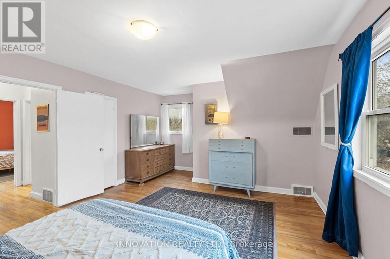 29225336/542-wolffdale-crescent/overbrookcastle-heights/ottawa/ontario/K1K1N5_23