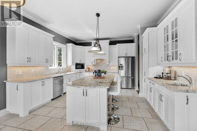 29375291/525-tullamore-street/riverside-south/ottawa/ontario/K1X0A2_11