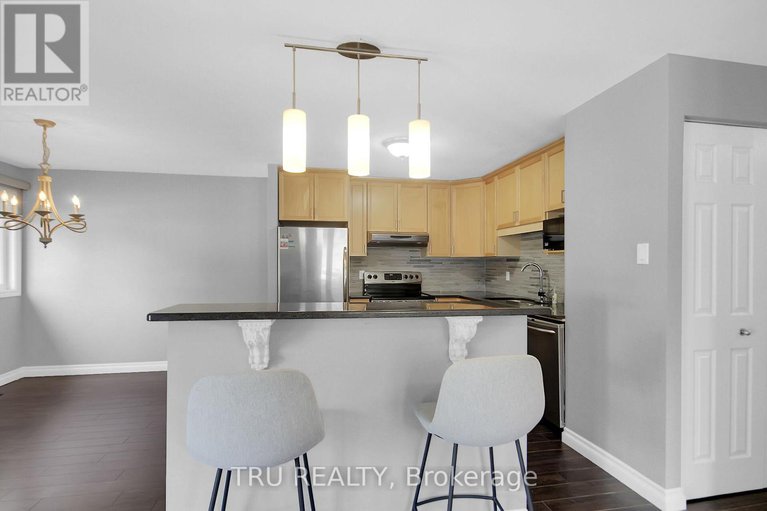 29148422/132-rothesay-drive/glencairnhazeldean/ottawa/ontario/K2L1P1_17