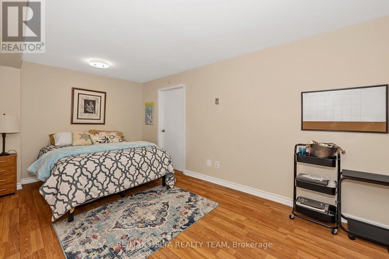 28594573/108-465-canteval-terrace/fallingbrookpineridge/ottawa/ontario/K4A2C7_13