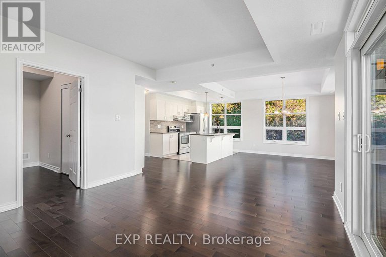 28999305/205-100-montblanc-private/convent-glen-north/ottawa/ontario/K1C0B2_4