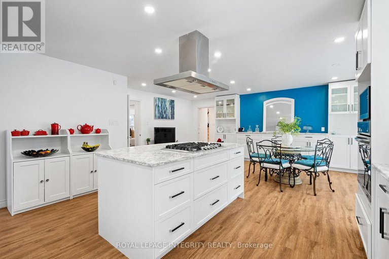 29249716/16-st-andrews-circle/glencairnhazeldean/ottawa/ontario/K2L1L3_10