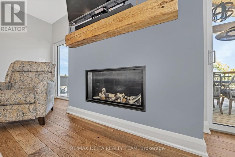 29366058/4645-mcneely-rd-road/sarsfieldbearbrook/ottawa/ontario/K4B1J1_12