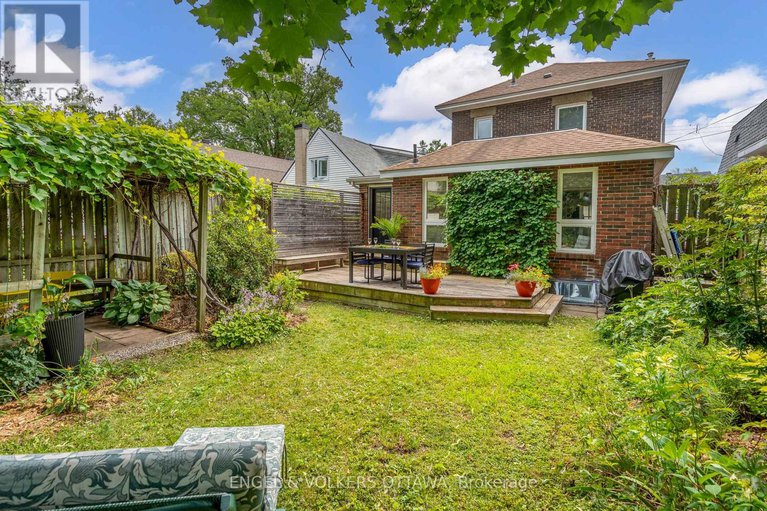 28758785/47-fentiman-avenue/old-ottawa-southrideau-gardens/ottawa/ontario/K1S0T5_36