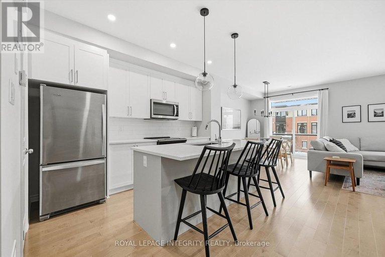 29307489/518-stadacone-row/camelot/ottawa/ontario/K4A1J8_6