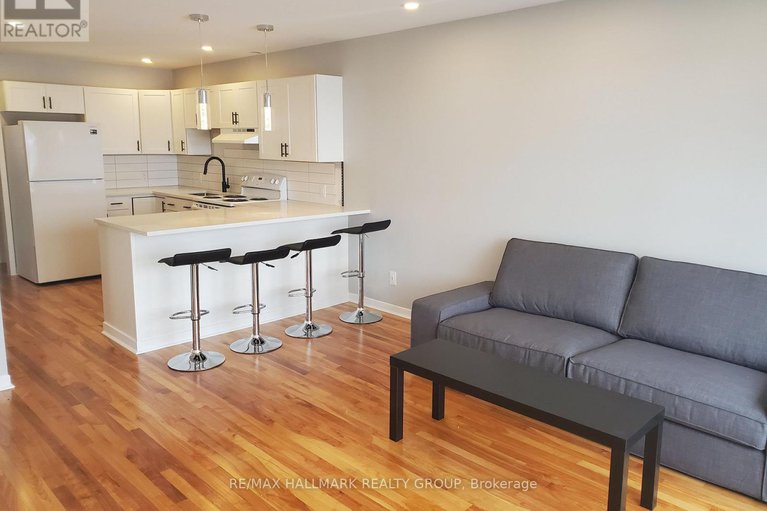 29345324/1329-bloomsbury-crescent/parkway-park/ottawa/ontario/K2C2Y8_2