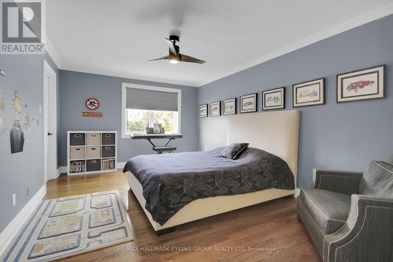 28224852/19-campfield-court/pineglencountry-place/ottawa/ontario/K2E7X8_39