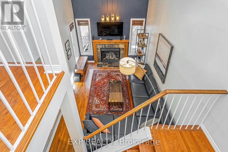 28595506/18-hawley-crescent/bridlewood/ottawa/ontario/K2M1T3_10