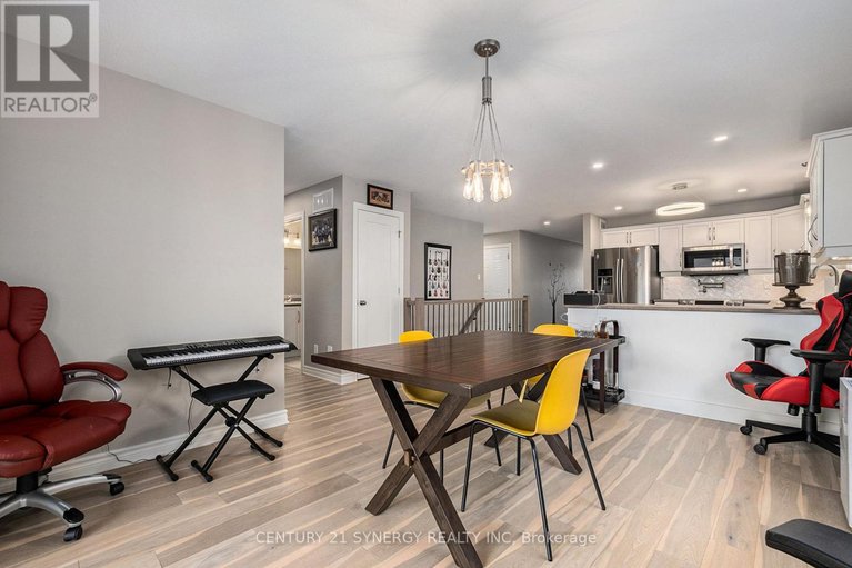 29621618/457-honeyborne-street/mississippi-mills-ramsay-twp/mississippi-mills/ontario/K0A1A0_13