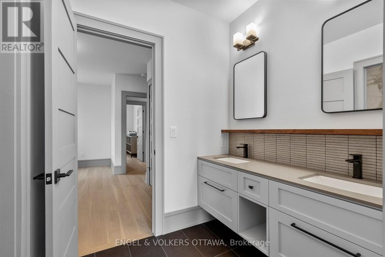 29600896/37-clarendon-avenue/ottawa-west/ottawa/ontario/K1Y0P3_34