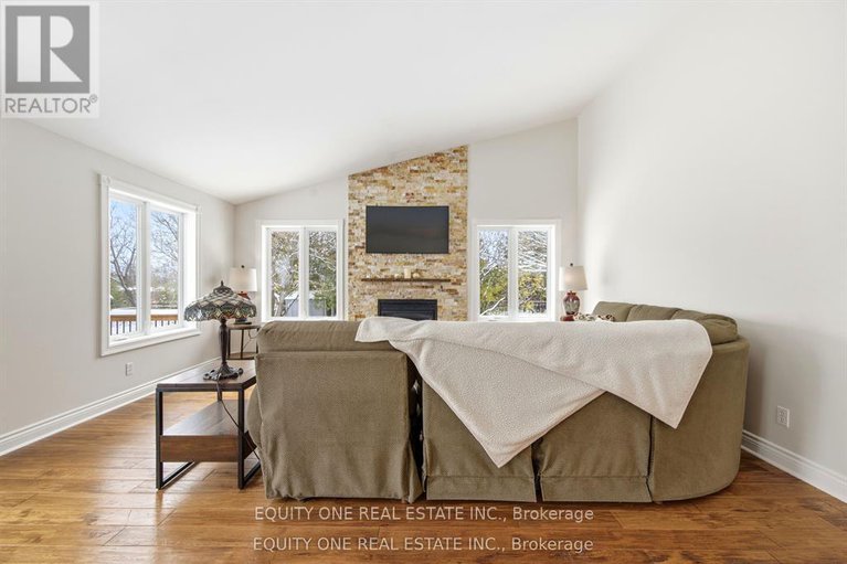 29347174/17-savage-drive/stittsville-central/ottawa/ontario/K2S1B9_25