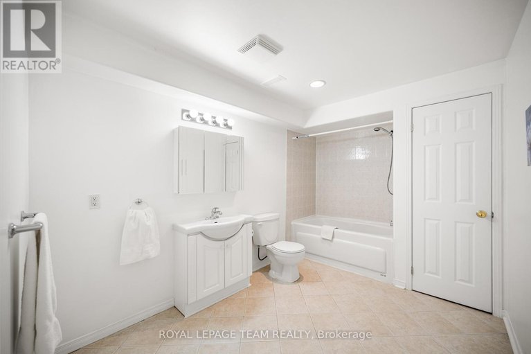 28215682/18-tierney-drive/longfields/ottawa/ontario/K2J4W2_47
