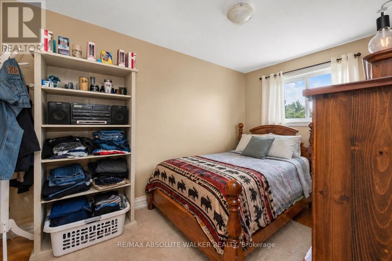 29676640/144-viewmount-drive/meadowlandscrestview/ottawa/ontario/K2G3B7_12