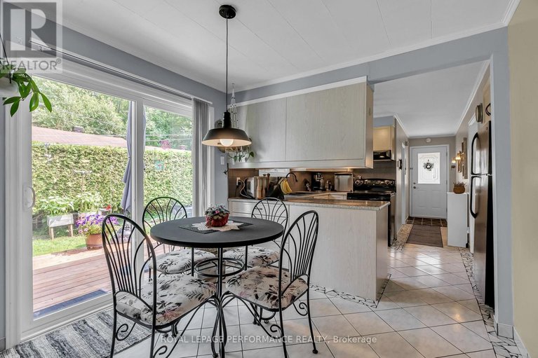 29390221/21052-birch-avenue/south-glengarry-lancaster-twp/south-glengarry/ontario/K0C1N0_14