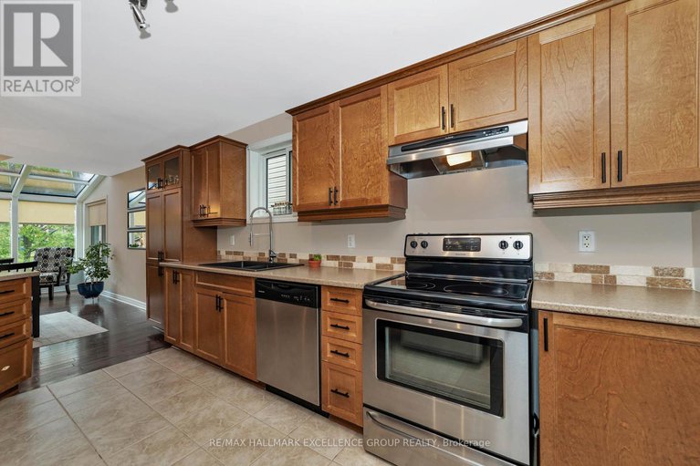 28651707/1006-docteur-corbeil-boulevard/town-of-rockland/clarence-rockland/ontario/K4K0E9_16