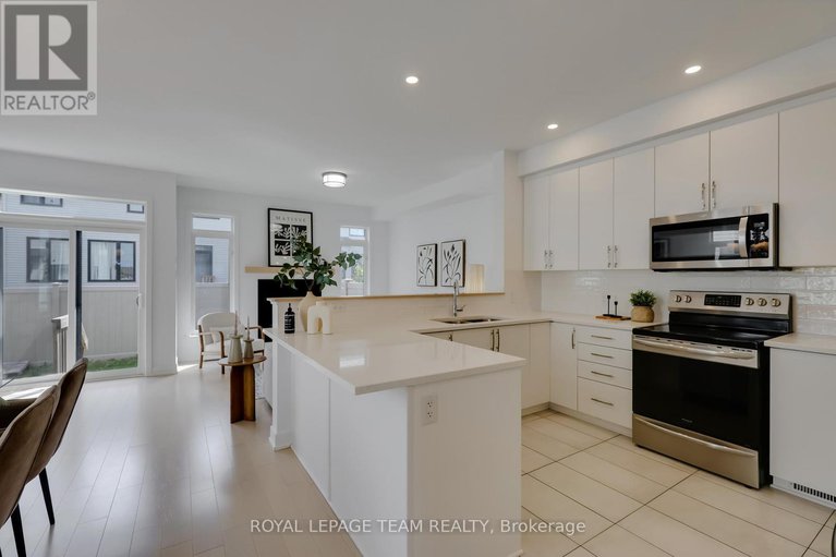 28890064/856-clapham-terrace/stittsville-south/ottawa/ontario/K2S2P1_12