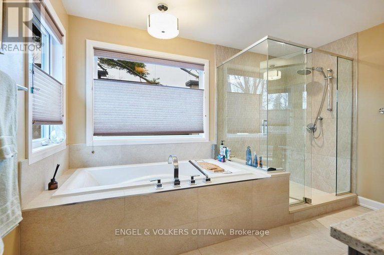 29634187/340-byron-avenue/westborohampton-park/ottawa/ontario/K1Z5V4_30