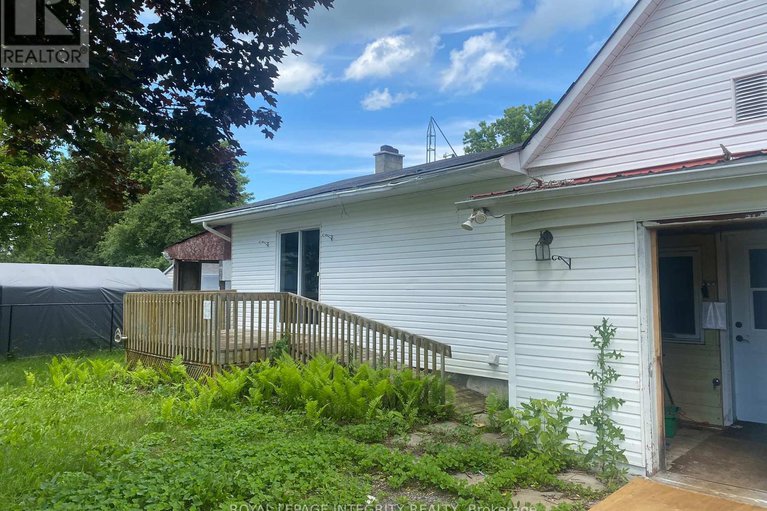 28848803/2415-du-lac-road/clarencerockland-twp/clarence-rockland/ontario/K0A3N0_3