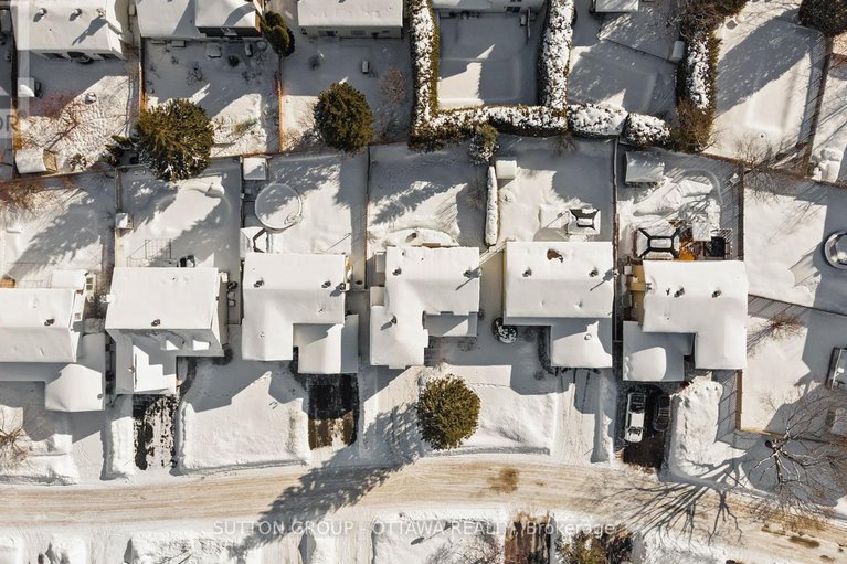 29331544/908-chaleur-way/convent-glen/ottawa/ontario/K1C2S1_34