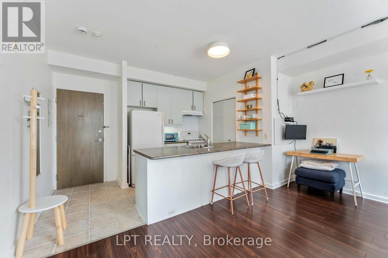 28979837/206-150-caroline-avenue/ottawa-west/ottawa/ontario/K1Y4X8_15