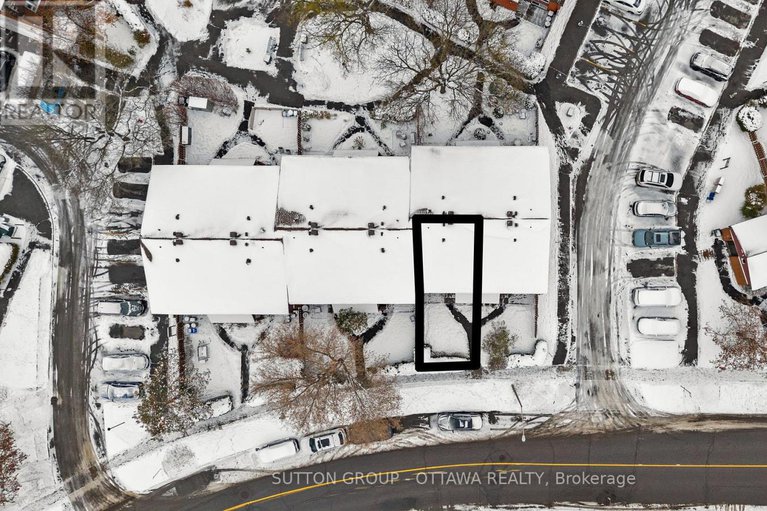 29110852/b-3-banner-road/sheahan-estatestrend-village/ottawa/ontario/K2H8T3_47