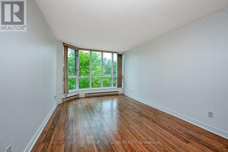 28896675/202-550-cambridge-street-s/west-centre-town/ottawa/ontario/K1S5N3_7
