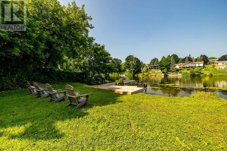 28666858/1216a-river-road/manotick-east-to-manotick-station/ottawa/ontario/K4M1B4_41