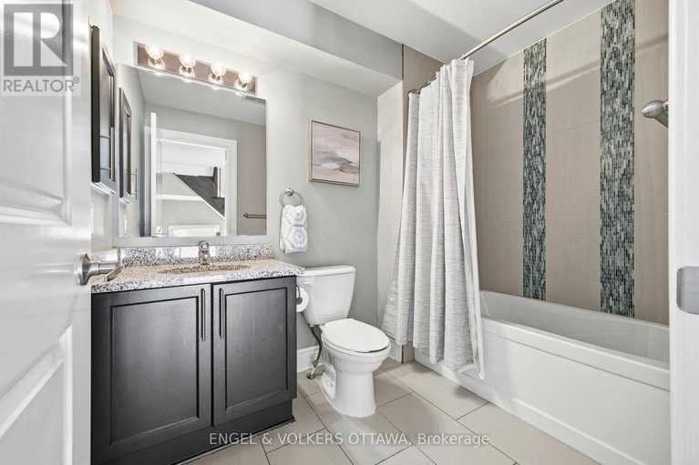 29438662/1890-carling-avenue/mckellar-heightsglabar-park/ottawa/ontario/K2A1E7_29