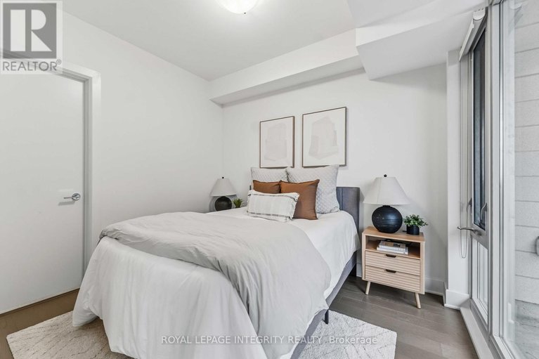 29608375/1007-255-bay-street/ottawa-centre/ottawa/ontario/K1R0C5_13