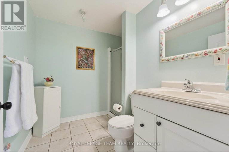 29403443/81-waterthrush-crescent/bridlewood/ottawa/ontario/K2M2V1_44