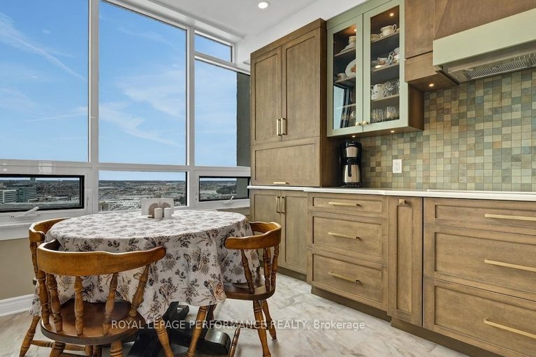 29514989/2002-1480-riverside-drive/riverview-park/ottawa/ontario/K1G5H2_9