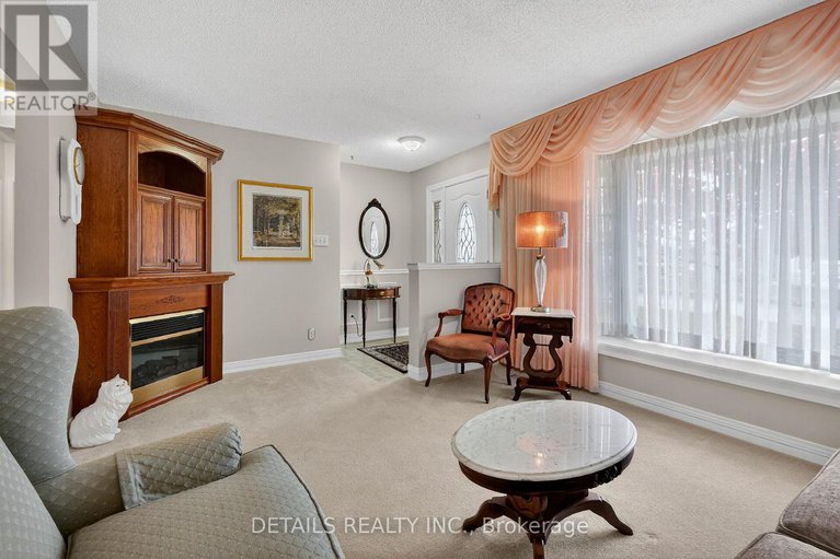 29077248/1031-connaught-avenue/queensway-terrace-north/ottawa/ontario/K2B5N2_9