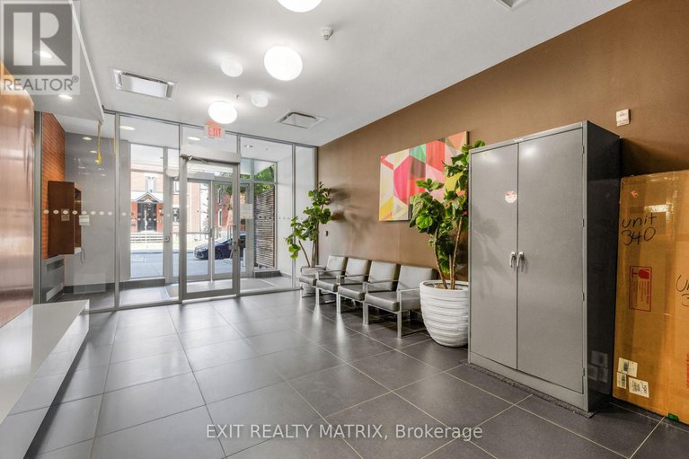 28997581/749-340-mcleod-street/ottawa-centre/ottawa/ontario/K2P1A4_3