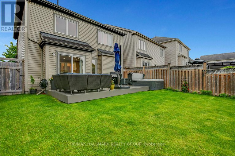 28879790/3597-cambrian-road/half-moon-bay/ottawa/ontario/K2J0S4_37