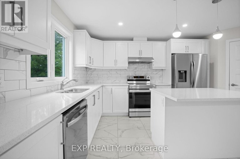 28578835/75-chateauguay-street/embrun/russell/ontario/K0A2M0_27