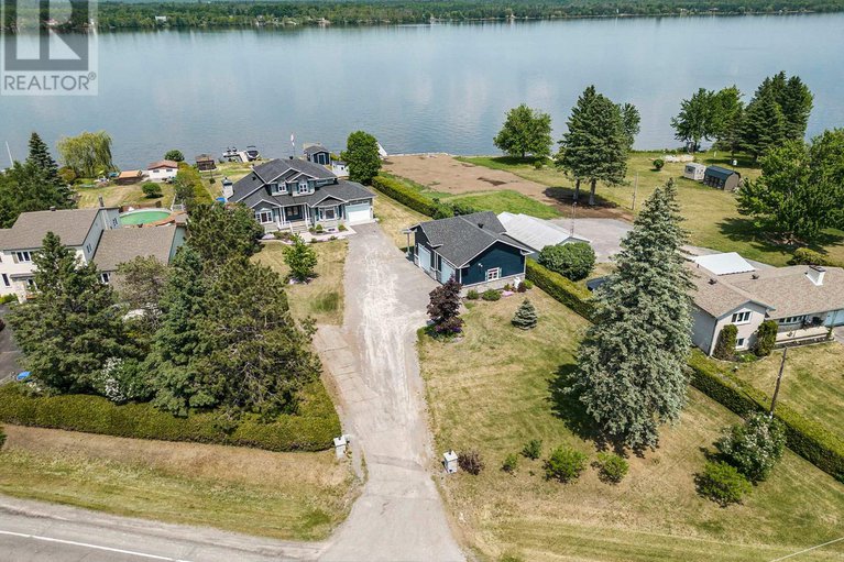 29291486/3605-front-road/east-hawkesbury-twp/hawkesbury/ontario/K6A2W5_47