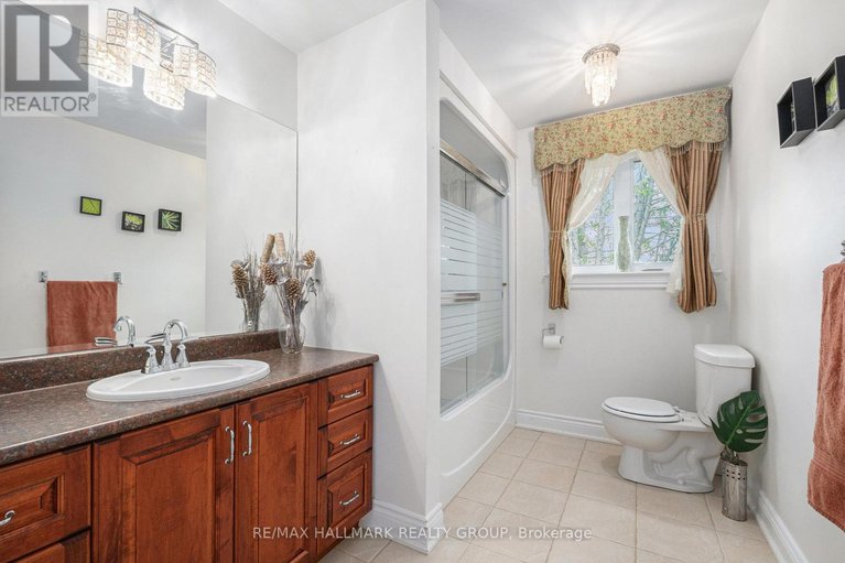 29027545/4633-albion-road/blossom-parkkemp-parkfindlay-creek/ottawa/ontario/K1X1A4_28