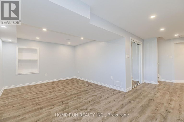 28631661/240-alex-polowin-avenue/half-moon-bay/ottawa/ontario/K2J6E6_43